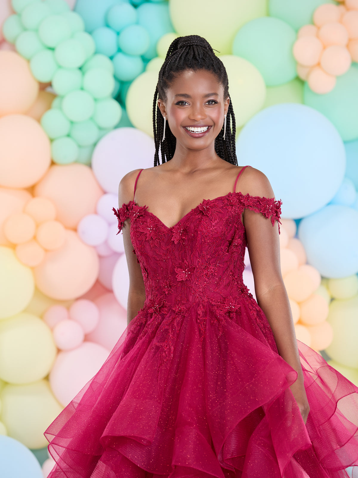Tiffanys Prom: Ozara - Alia Couture