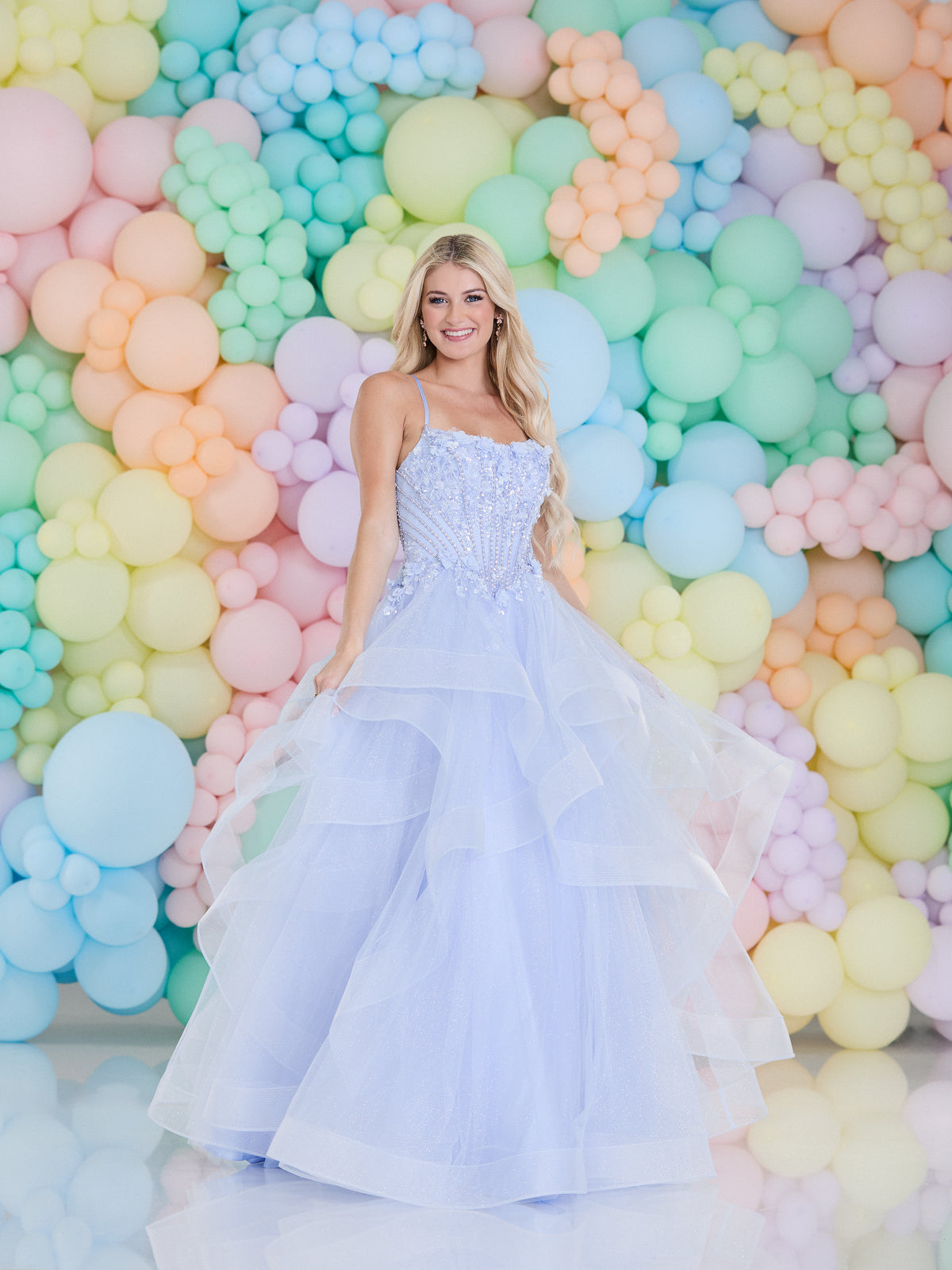 Tiffanys Prom: Aadalena - Alia Couture