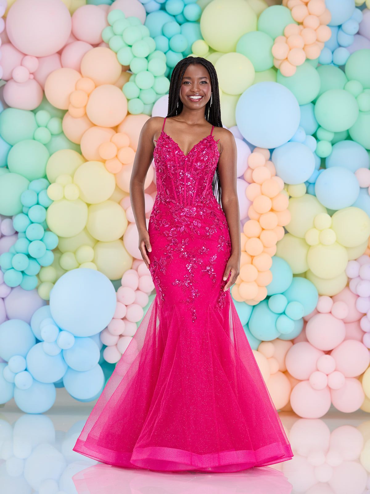 Tiffanys Prom: Anais - Alia Couture