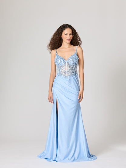 Tiffanys Prom: Angelina - Alia Couture
