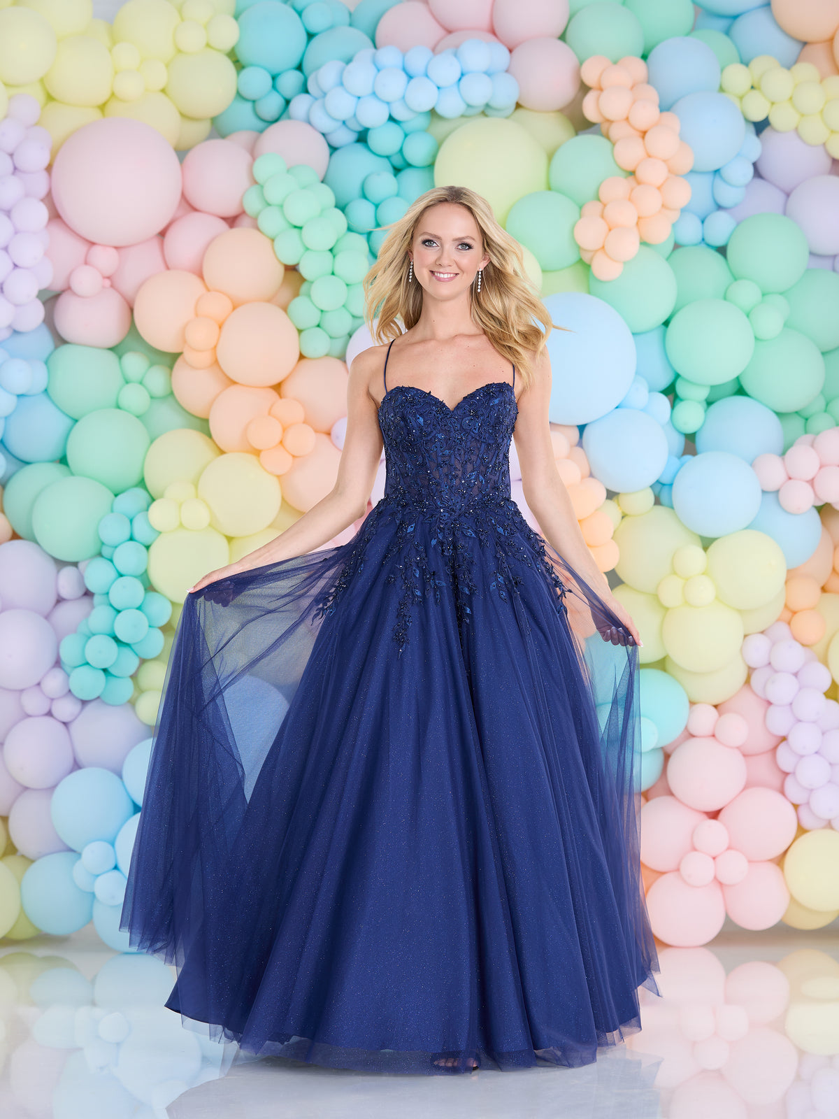 Tiffanys Prom: Darcie - Alia Couture