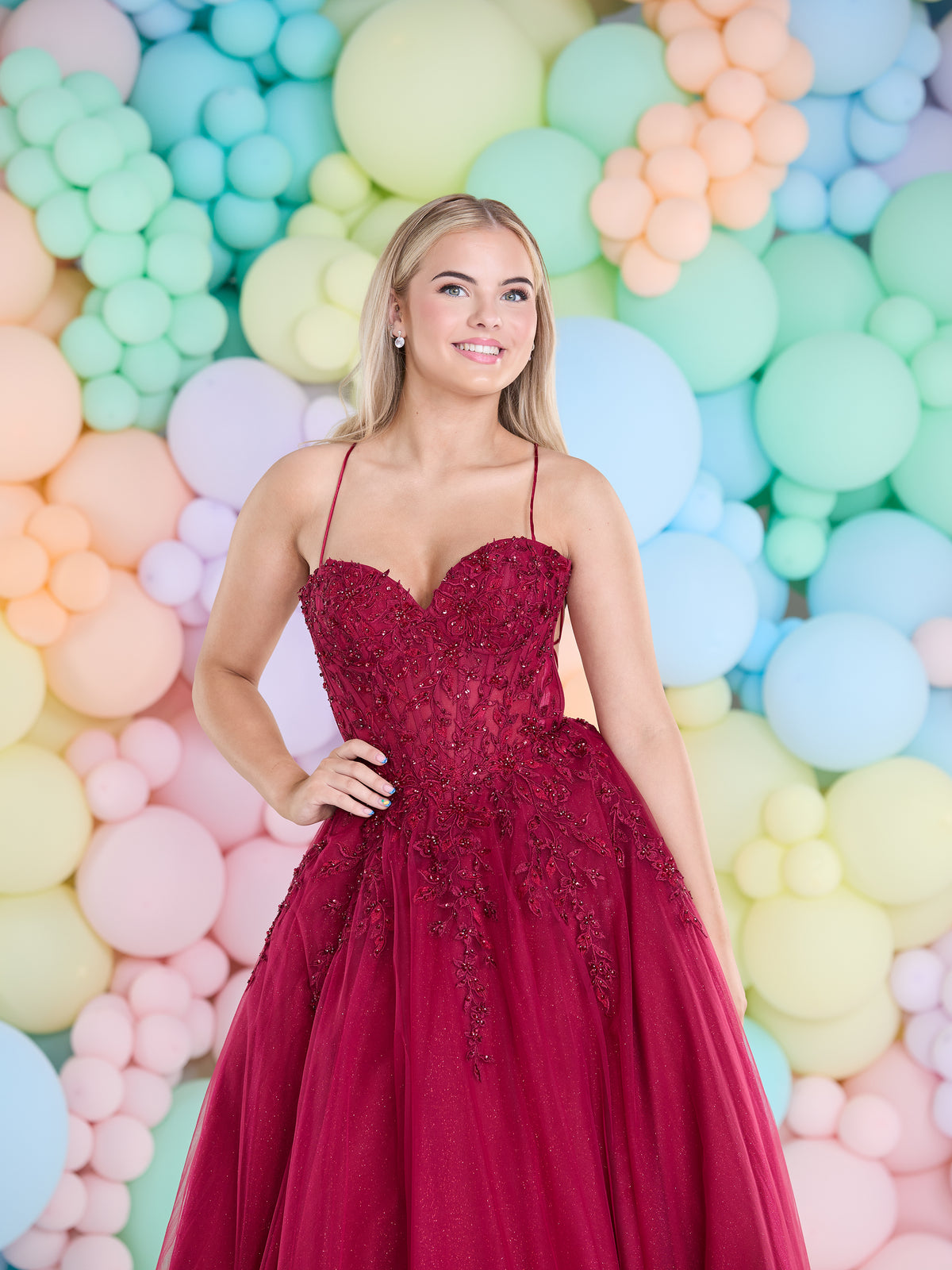 Tiffanys Prom: Darcie - Alia Couture