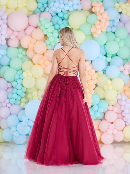 Tiffanys Prom: Darcie - Alia Couture