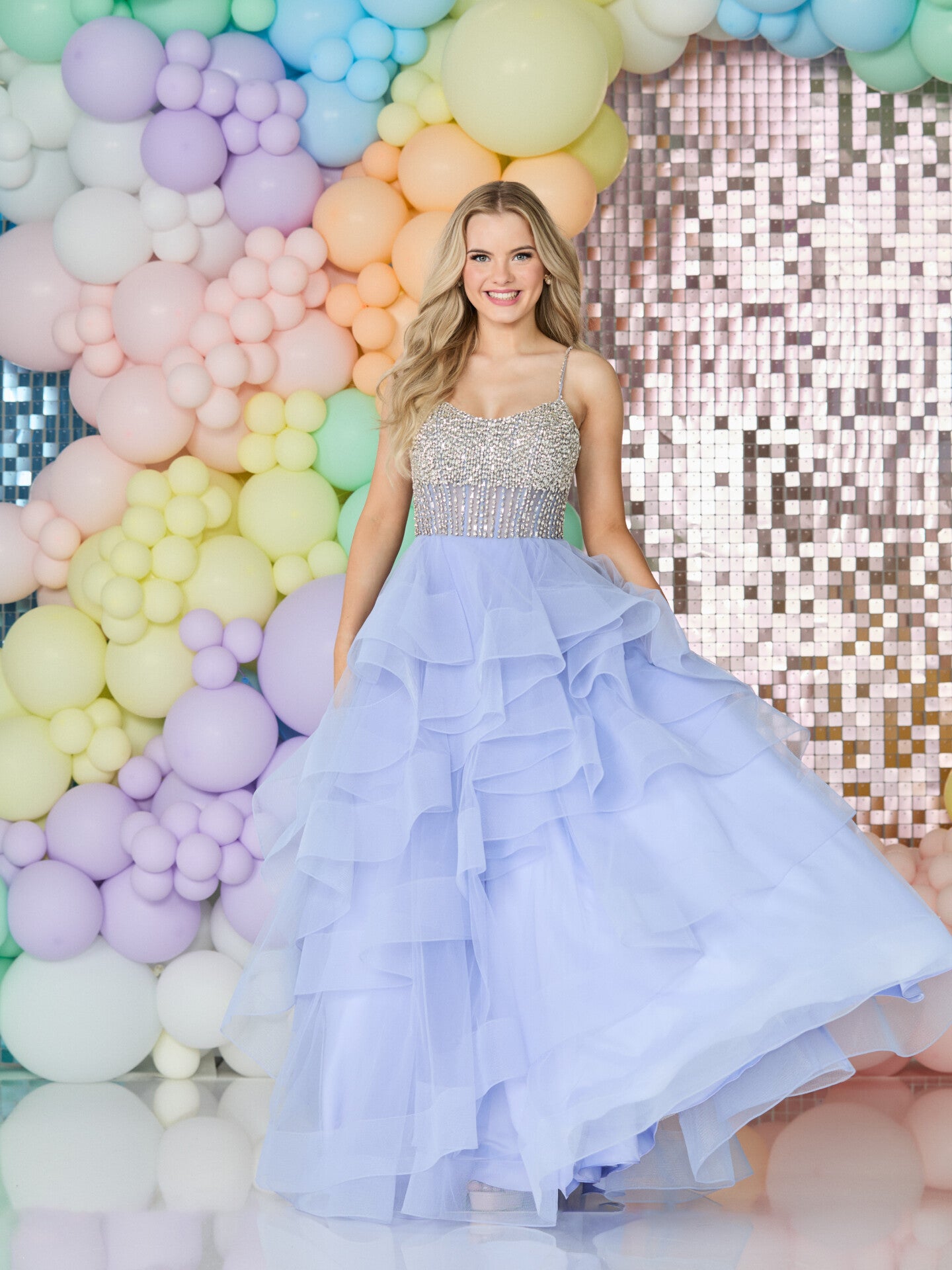 Tiffanys Prom: Elsie