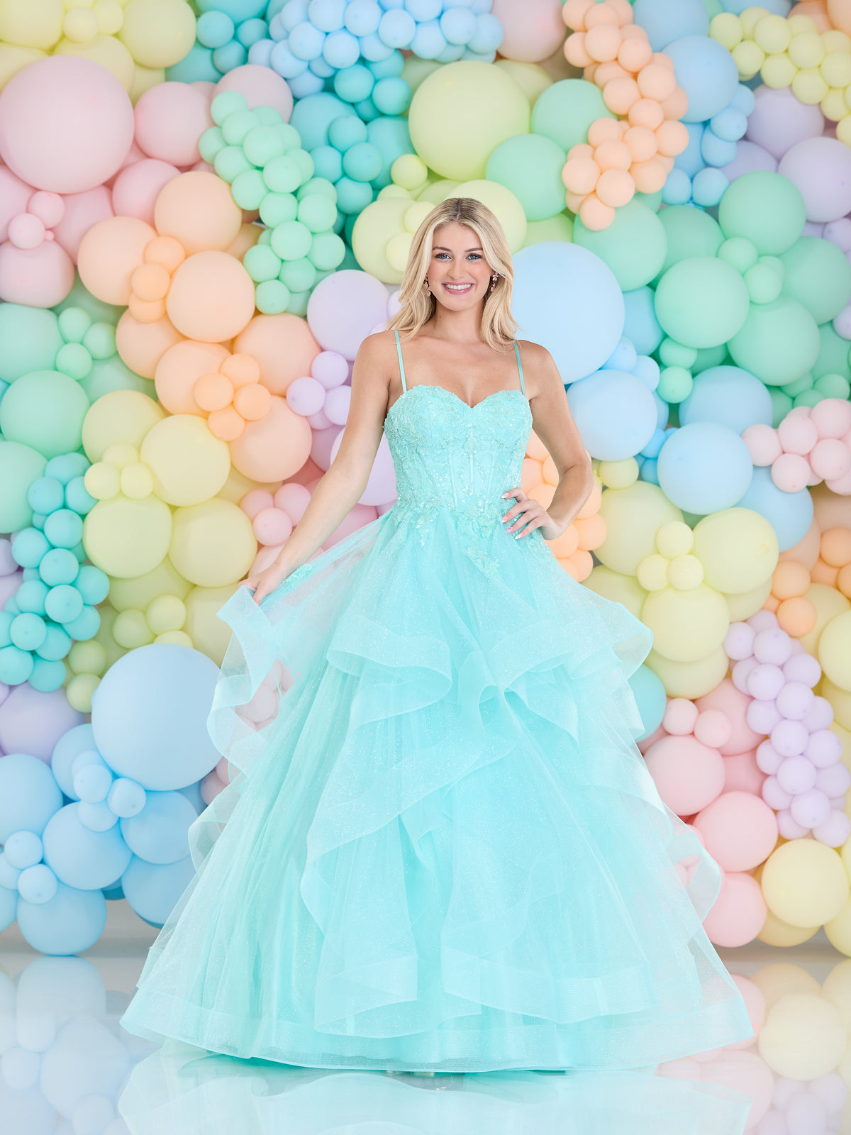 Tiffanys Prom: Evangelina - Alia Couture