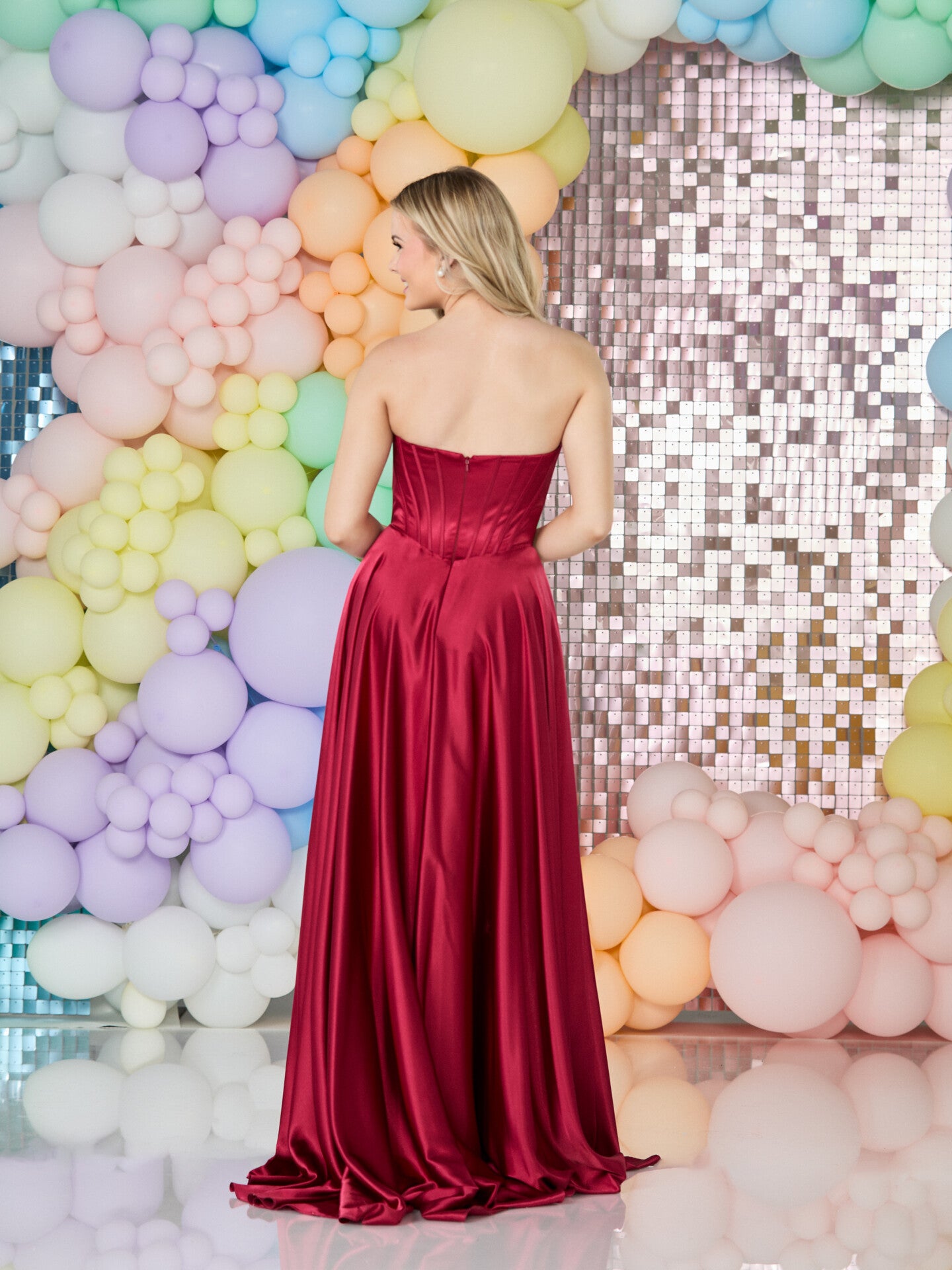 Tiffanys Prom: Georgie