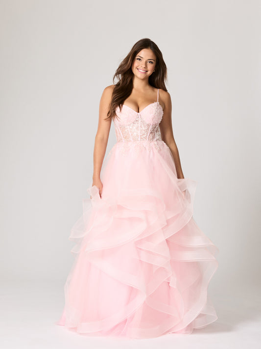 Tiffanys Prom: Hayley