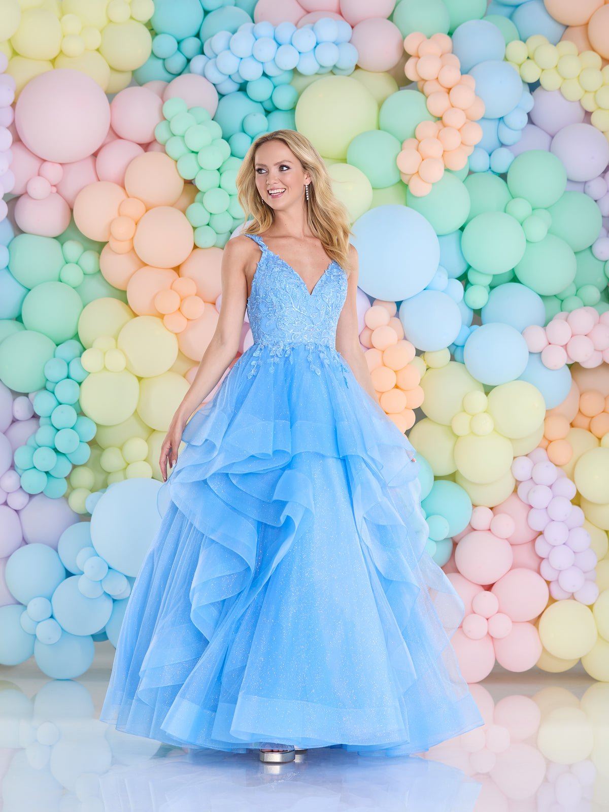 Tiffanys Prom: Hera - Alia Couture