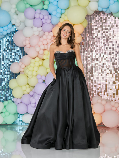 Tiffanys Prom: Immie