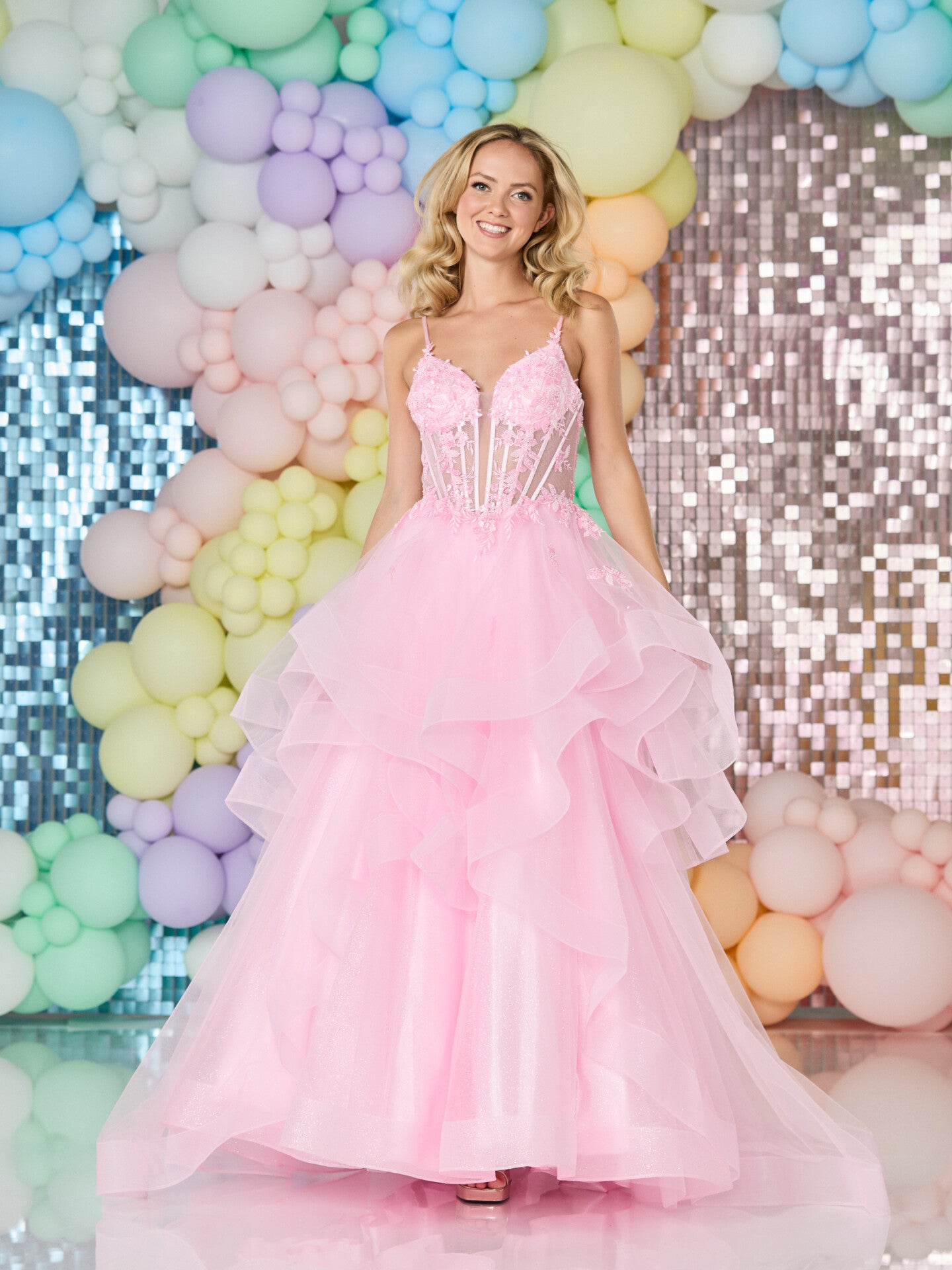 Tiffanys Prom: Justina