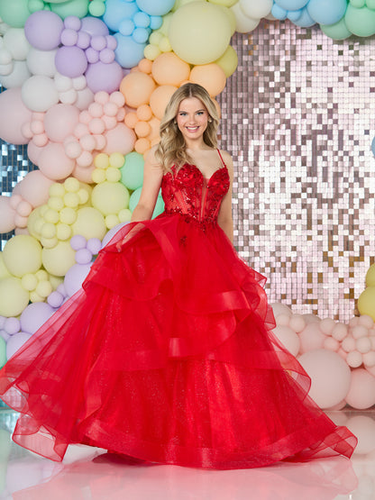 Tiffanys Prom: Justina