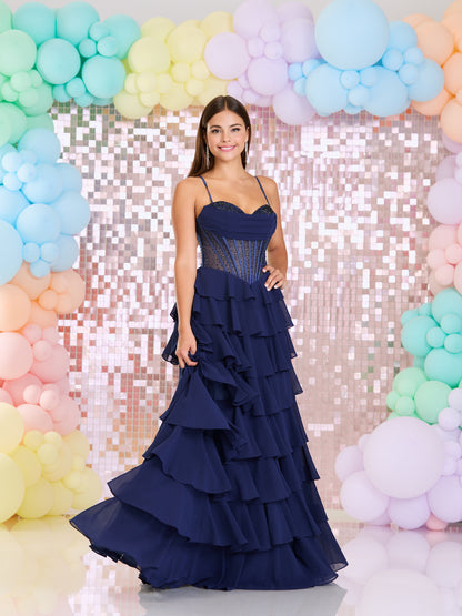Tiffanys Prom: Loretta