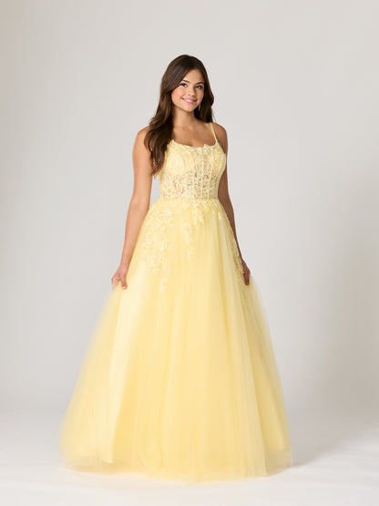 Tiffanys Prom: Luisa