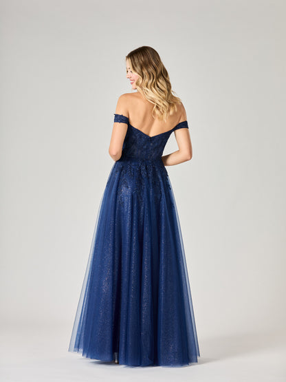 Tiffanys Prom: Misty