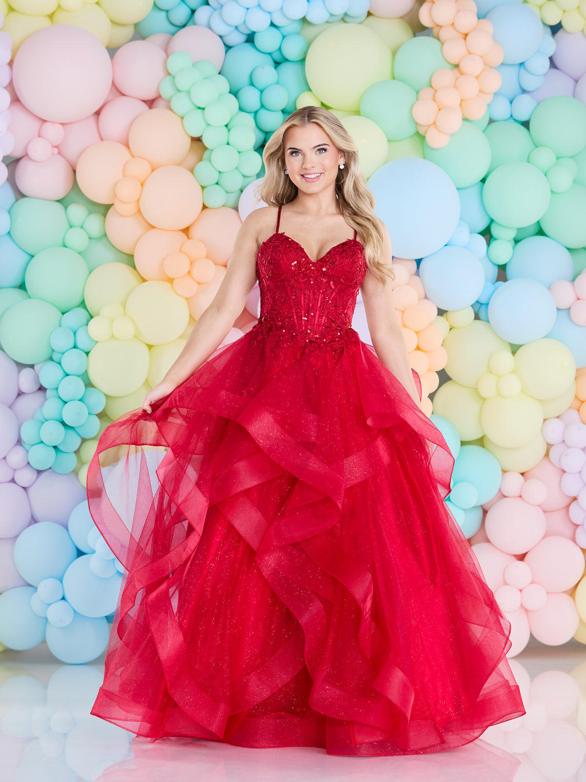 Tiffanys Prom: Nasria - Alia Couture