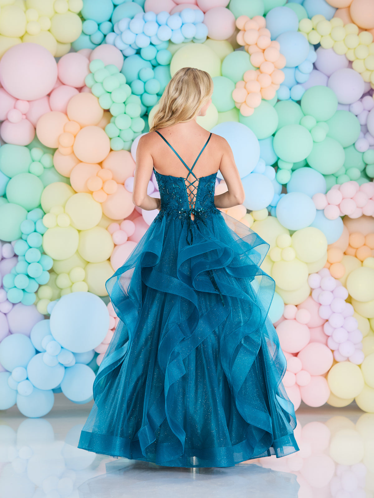 Tiffanys Prom: Nasria - Alia Couture