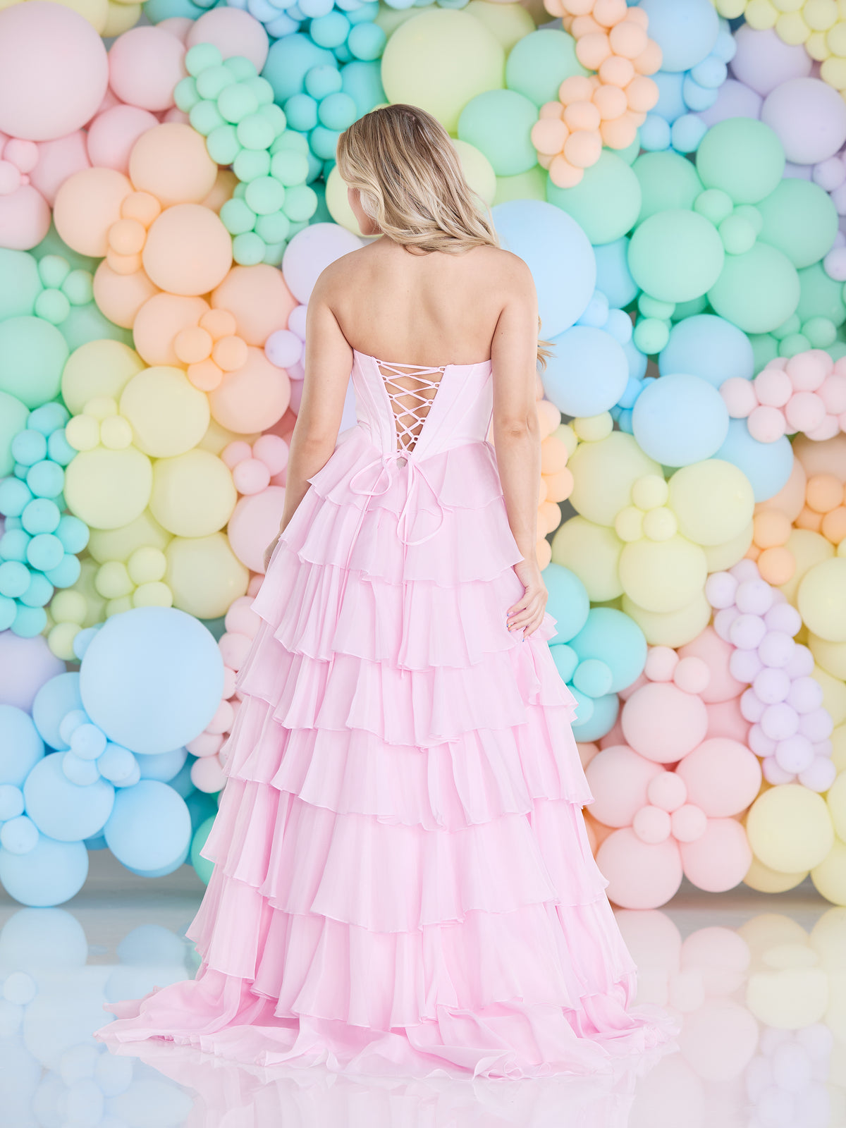 Tiffanys Prom: Novella - Alia Couture