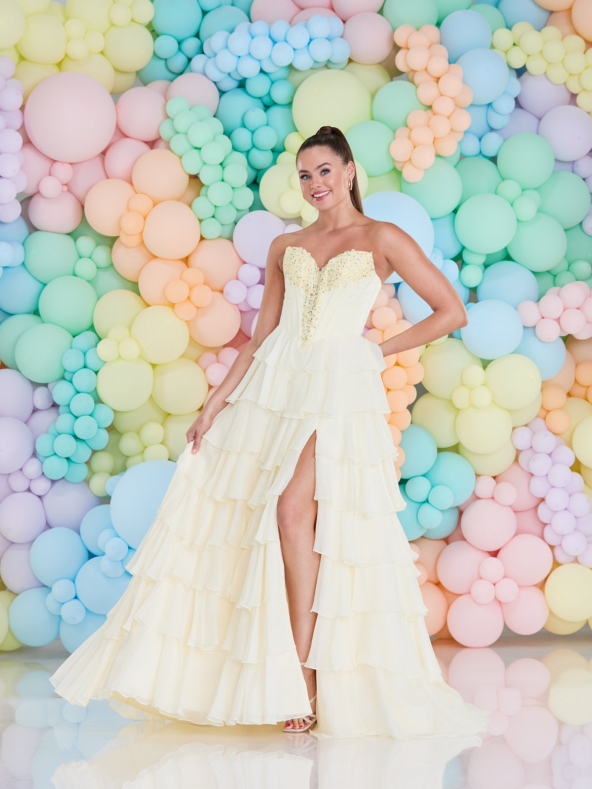 Tiffanys Prom: Novella - Alia Couture
