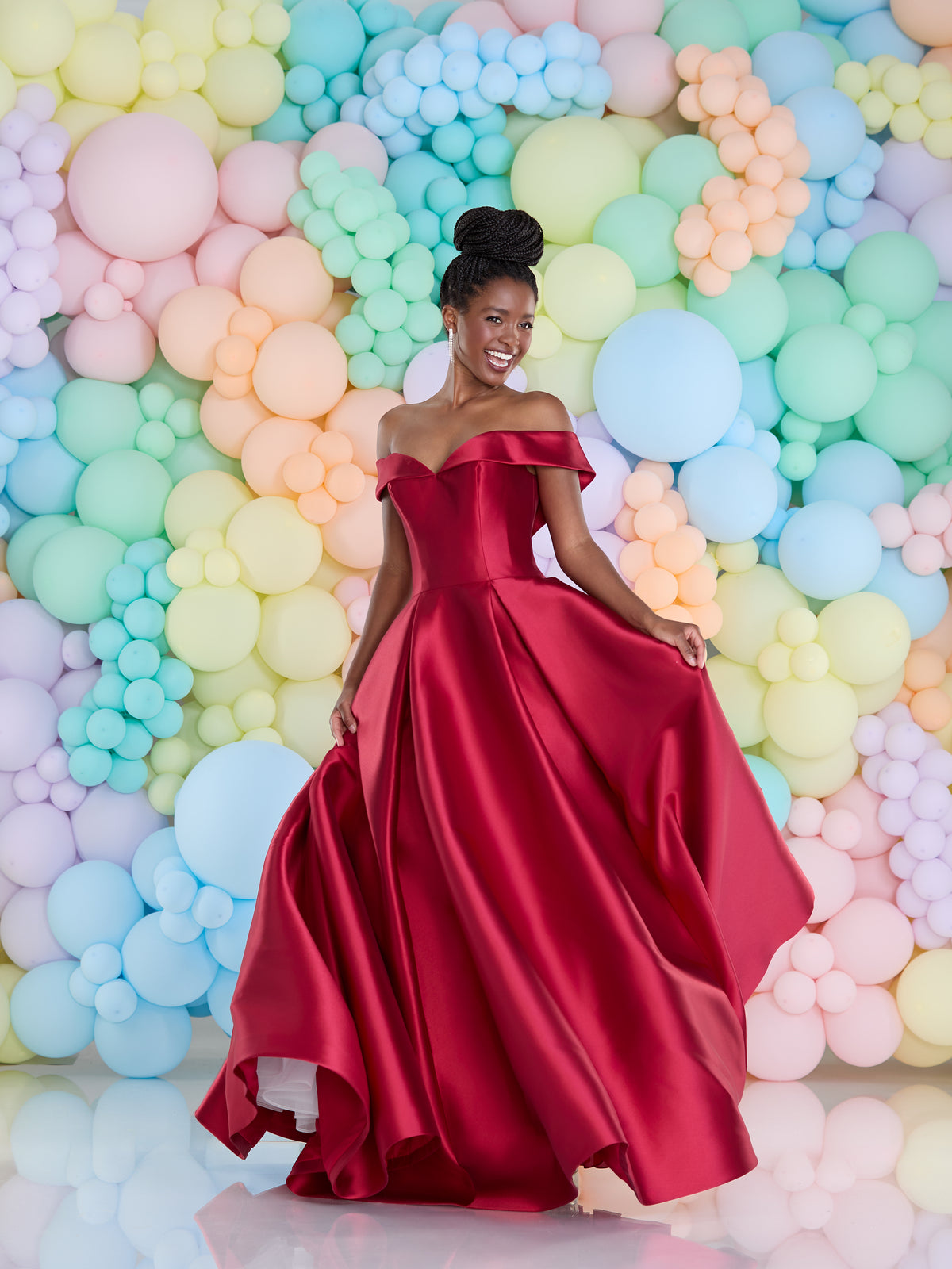 Tiffanys Prom: Nya - Alia Couture