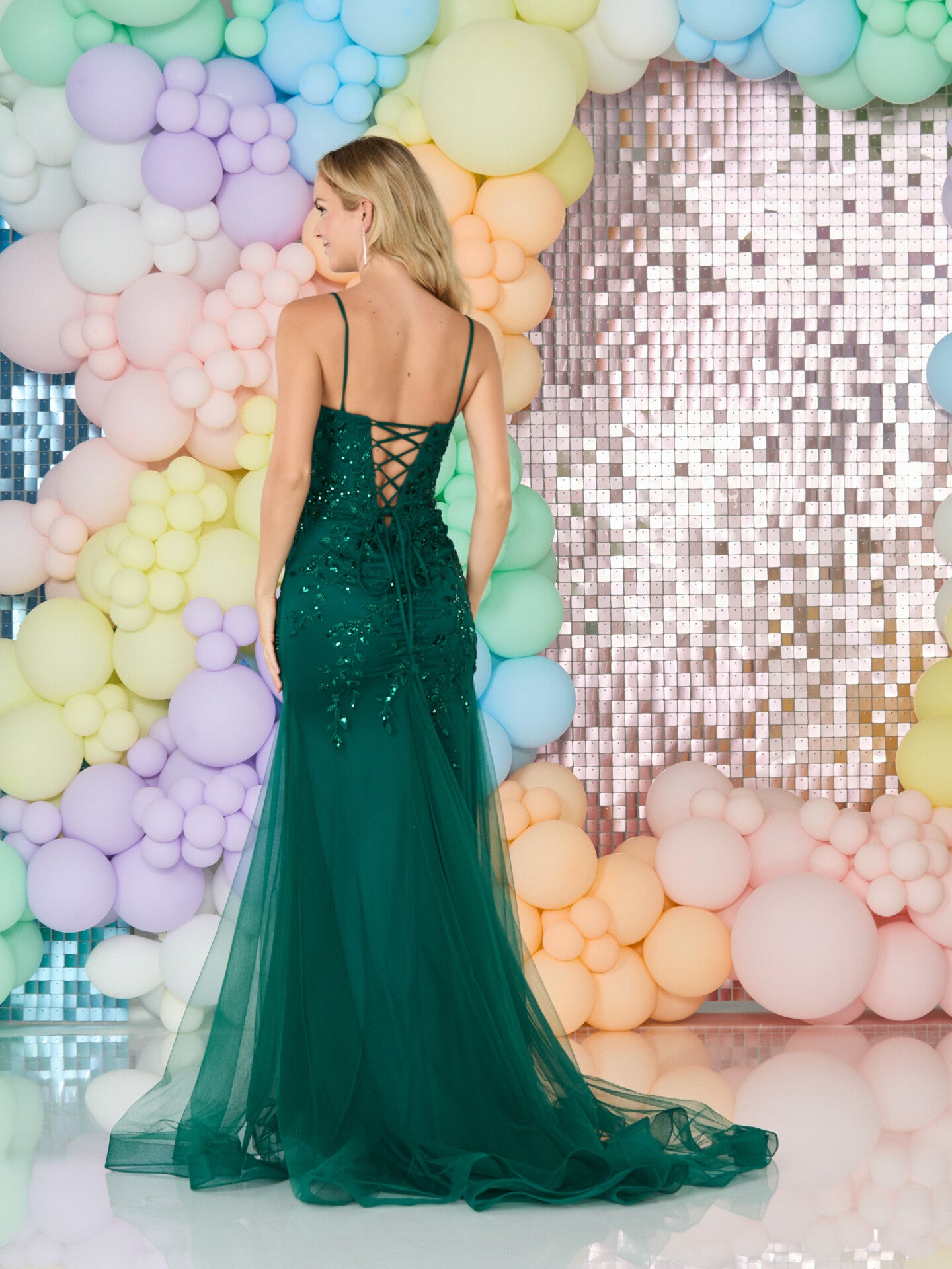 Tiffanys Prom: Olympia - Alia Couture