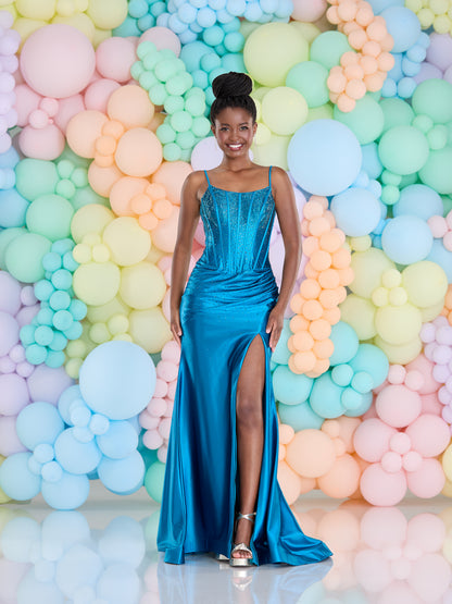 Tiffanys Prom: Opaline - Alia Couture