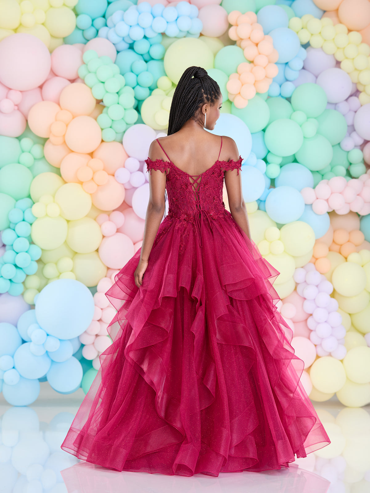Tiffanys Prom: Ozara - Alia Couture