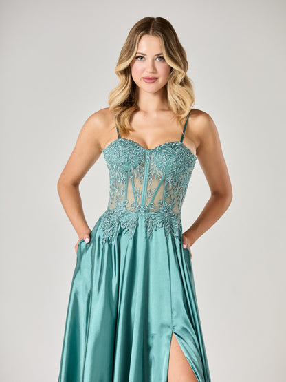 Tiffanys Prom: Paloma