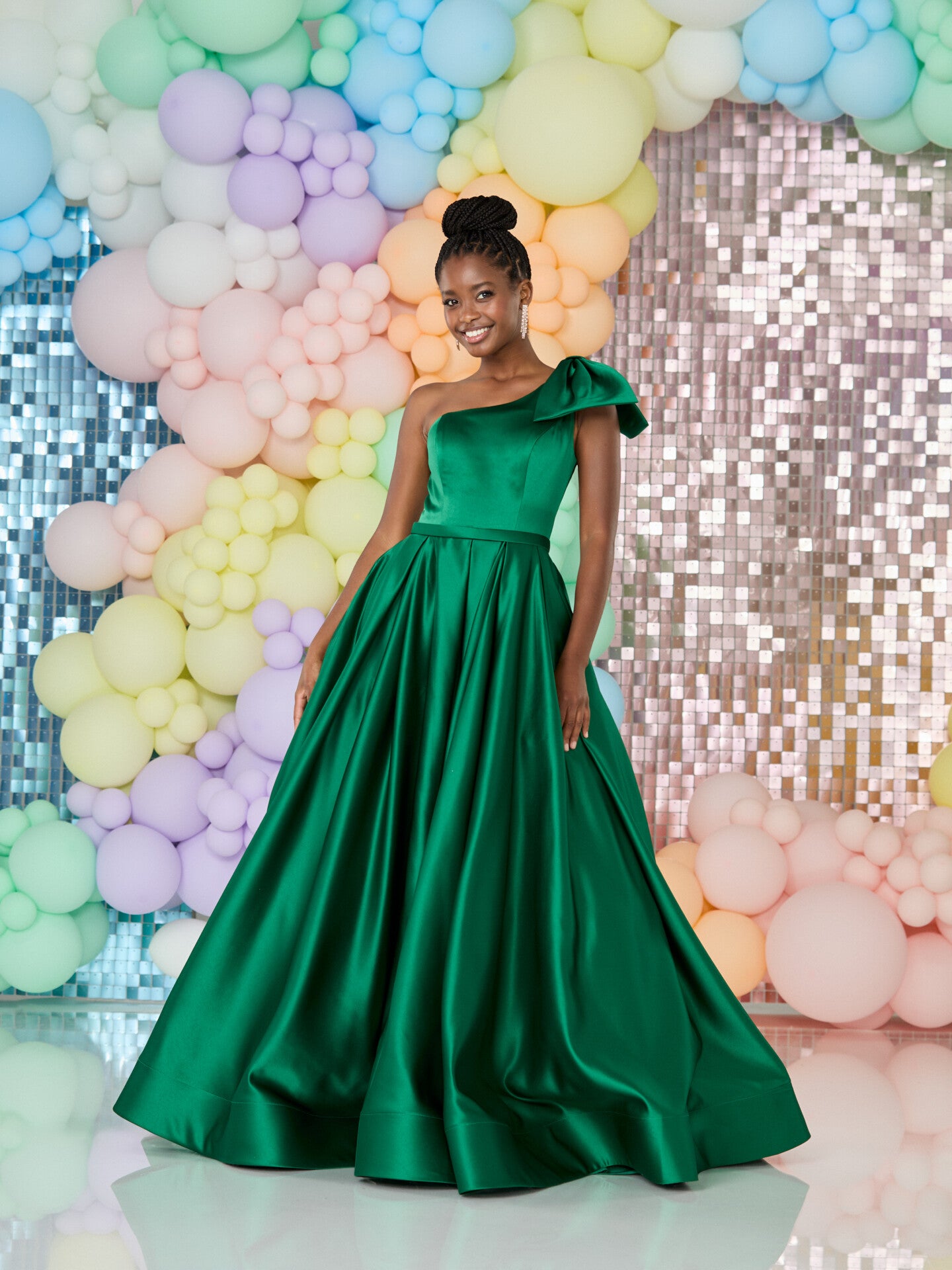 Tiffanys Prom: Precious - Alia Couture
