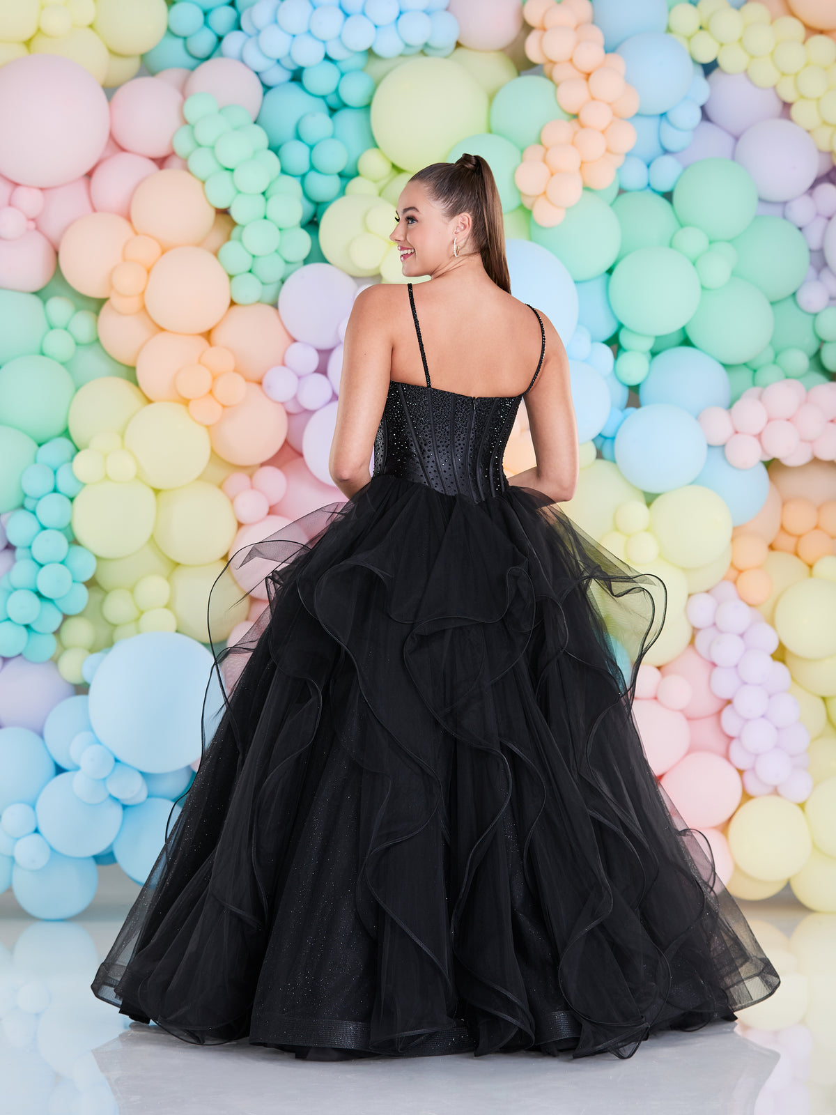 Tiffanys Prom: Princess - Alia Couture
