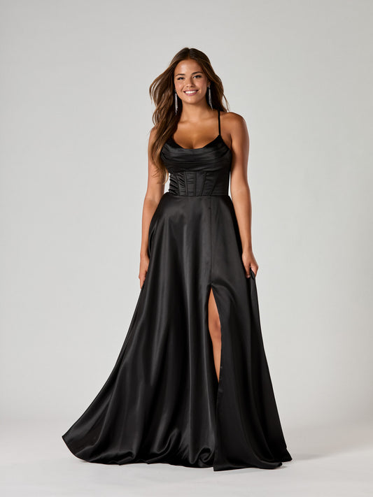 Tiffanys Prom: Rayne