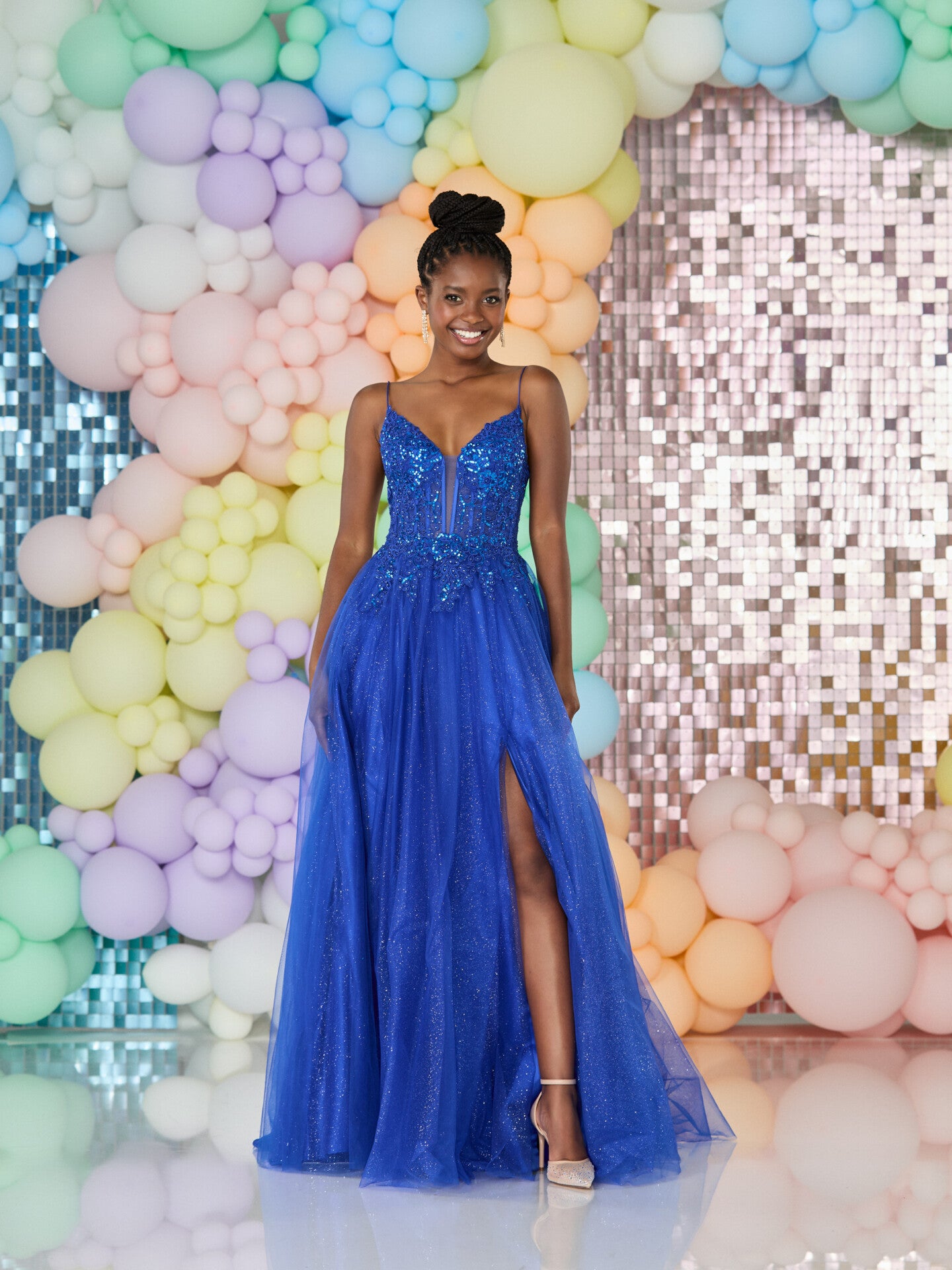 Tiffanys Prom: Sabina - Alia Couture