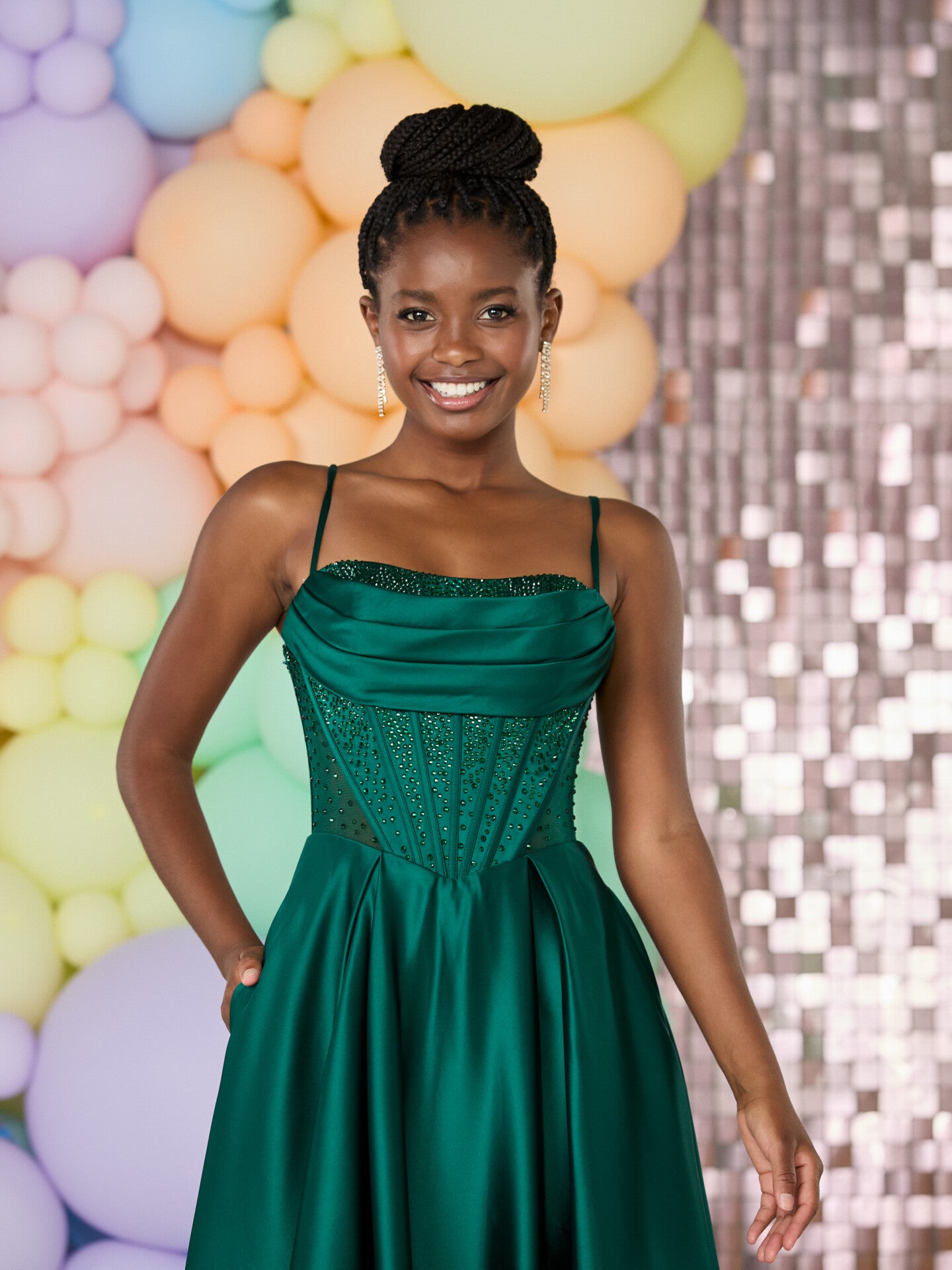 Tiffanys Prom: Sally - Alia Couture