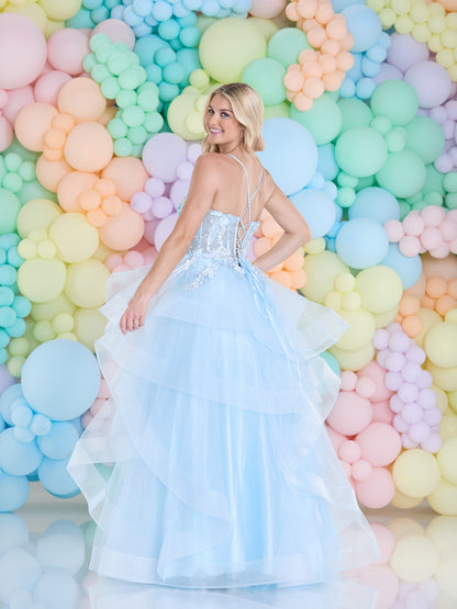 Tiffanys Prom: Sara - Alia Couture
