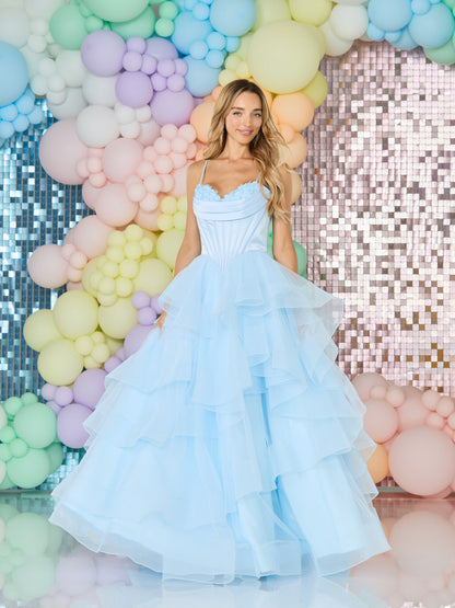 Tiffanys Prom: Shaneice