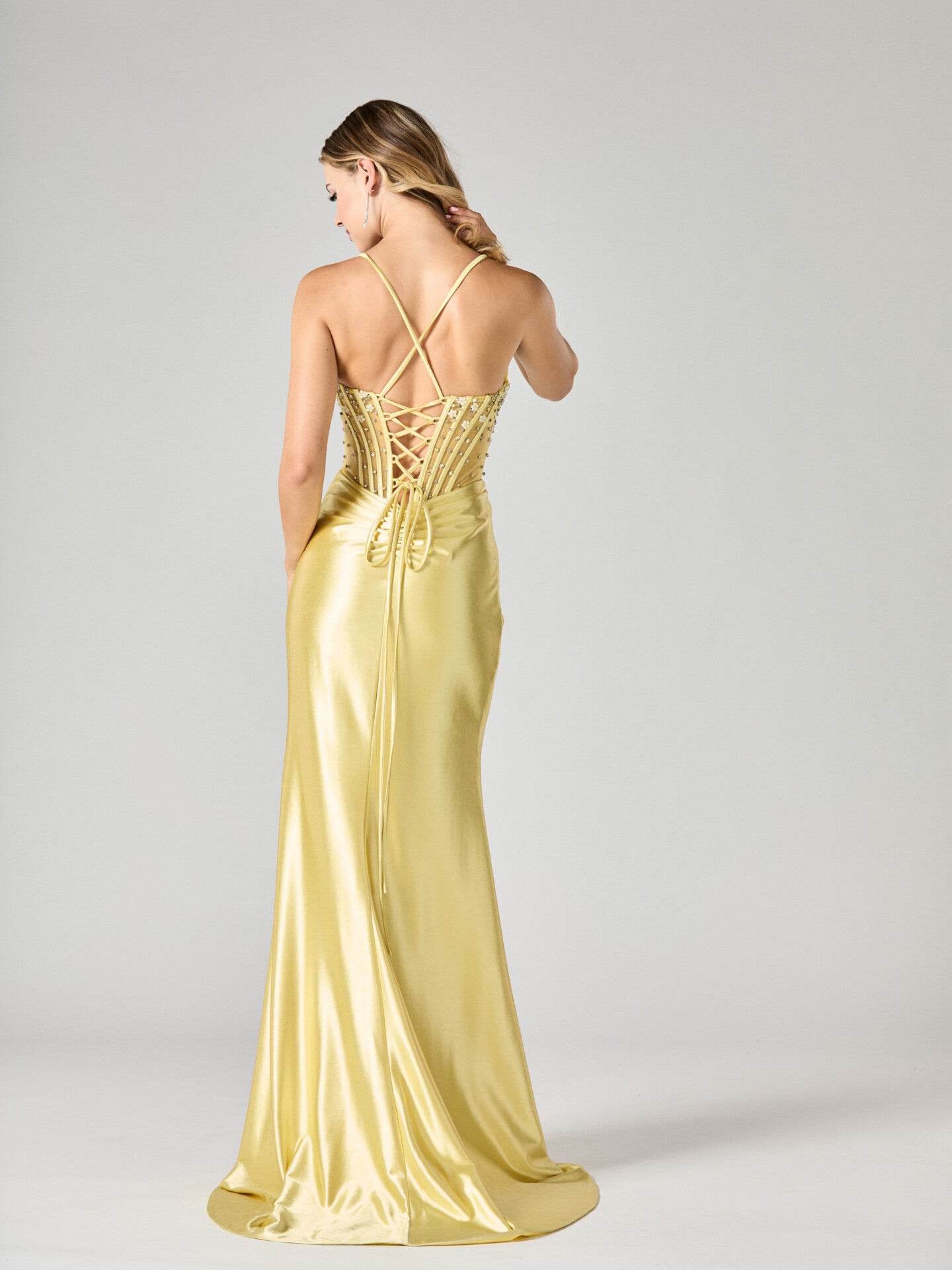 Tiffanys Prom: Sunny