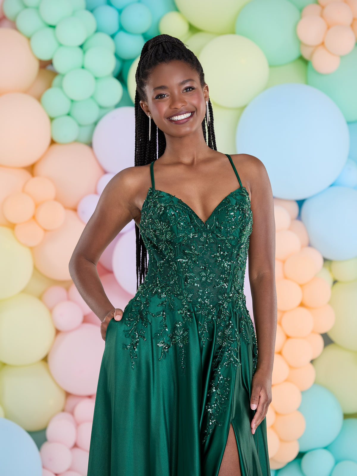 Tiffanys Prom: Taiya - Alia Couture