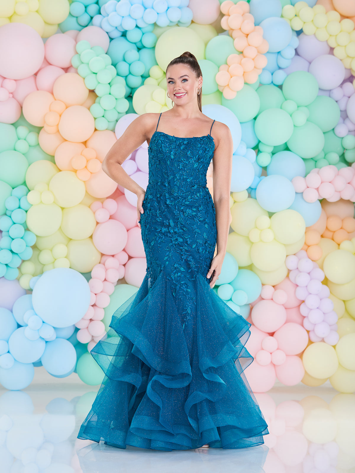 Tiffanys Prom: Tracey - Alia Couture