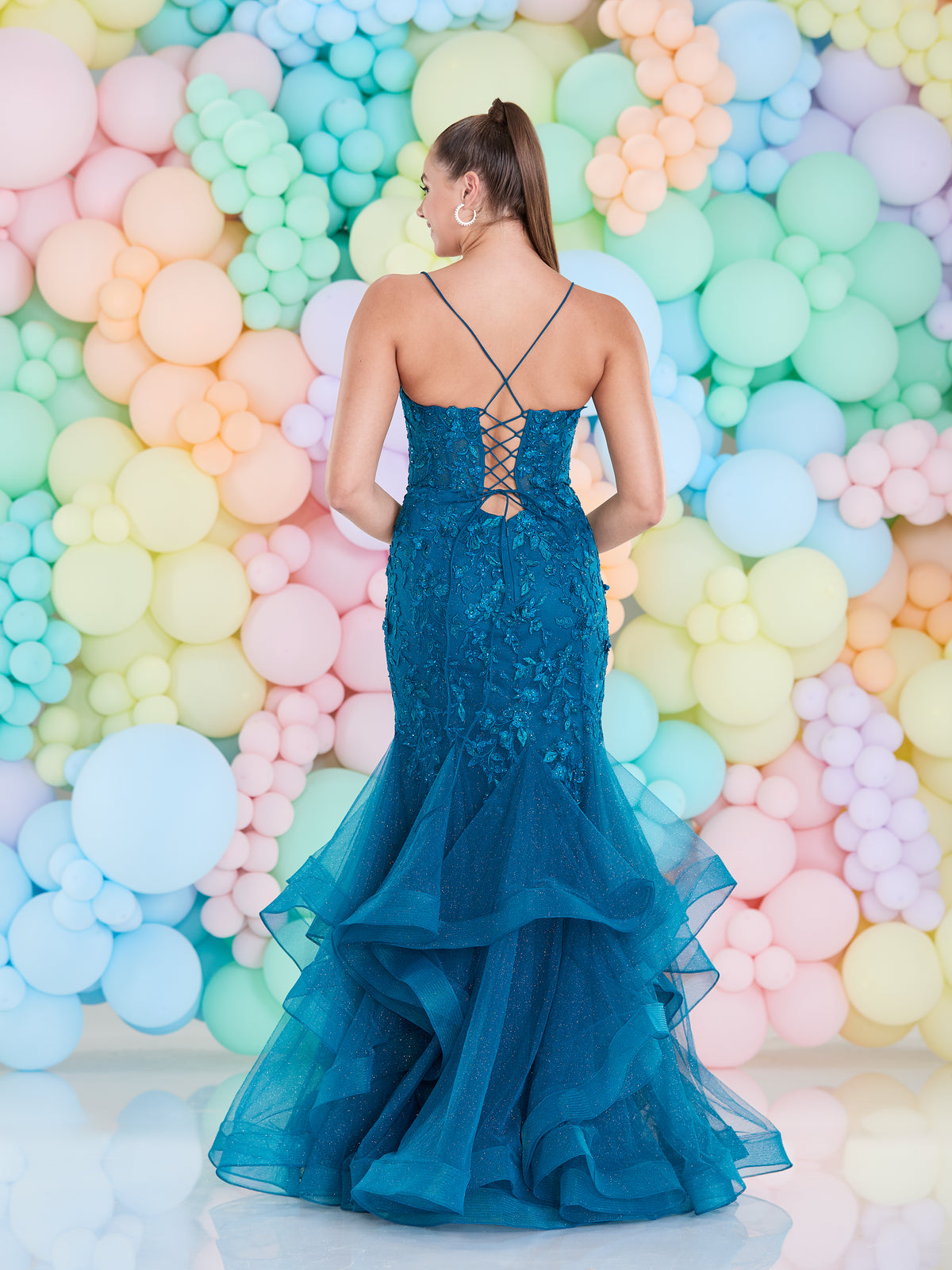 Tiffanys Prom: Tracey - Alia Couture