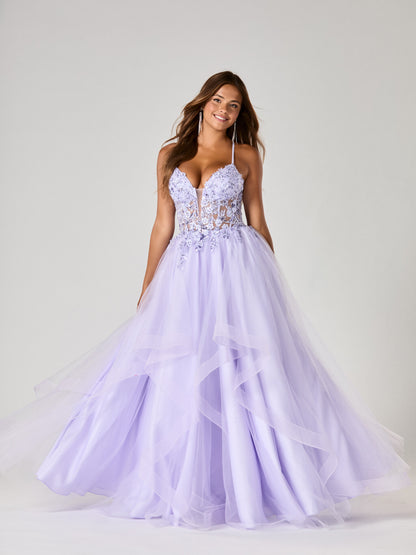 Tiffanys Prom: Tirnity
