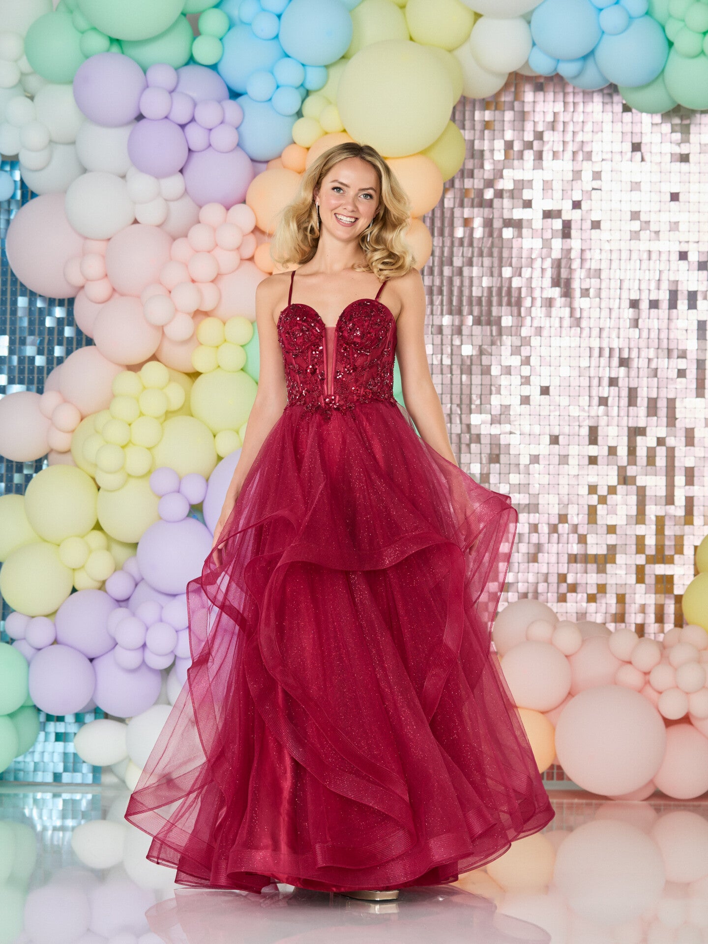 Tiffanys Prom: Una - Alia Couture