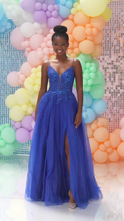 Tiffanys Prom: Sabina