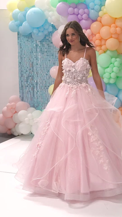 Tiffanys Prom: Adonia